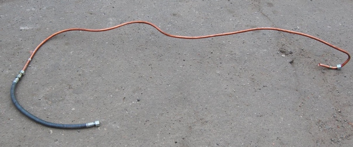 купить Трубка компрессора со шлангом  н/о (3415мм)