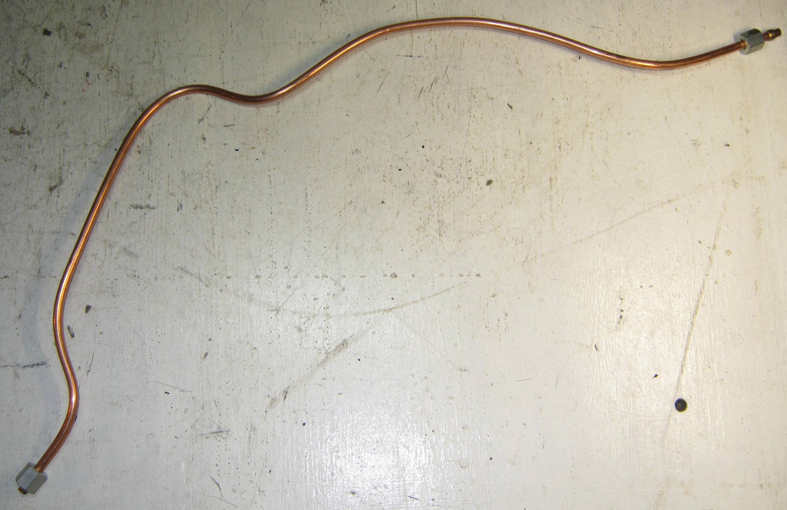 купить Трубка подвода масла к компрессору длин. L-700медь