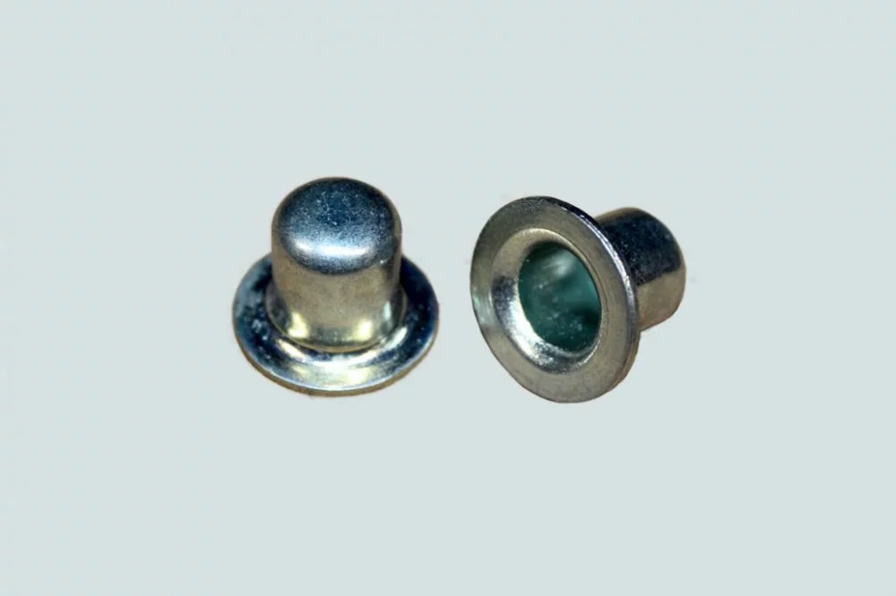 фото пробка расширительная (заглушка) гбц (isве) dcec 3905368 